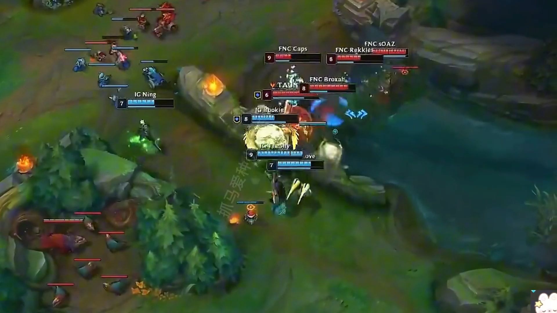 华体会体育-FNC鏖战Rogue，Caps爆发神勇的简单介绍